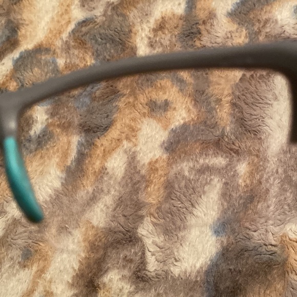 GWG Safety Glasses - Picture 4 of 4